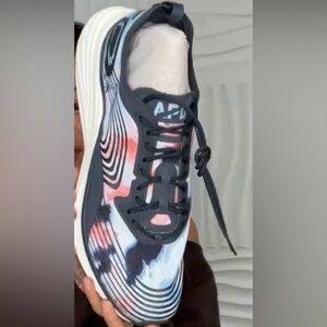 NWT APL Streamline White Red Blue Athletic Running Training Sneakers - Mens 13